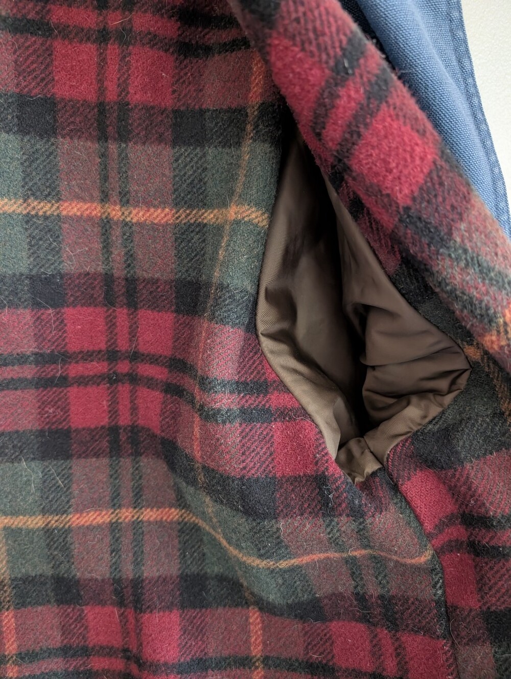 L.L. Bean Vintage Blanket Lined Chore Barn Coat Size Large - Picture 11 of 15